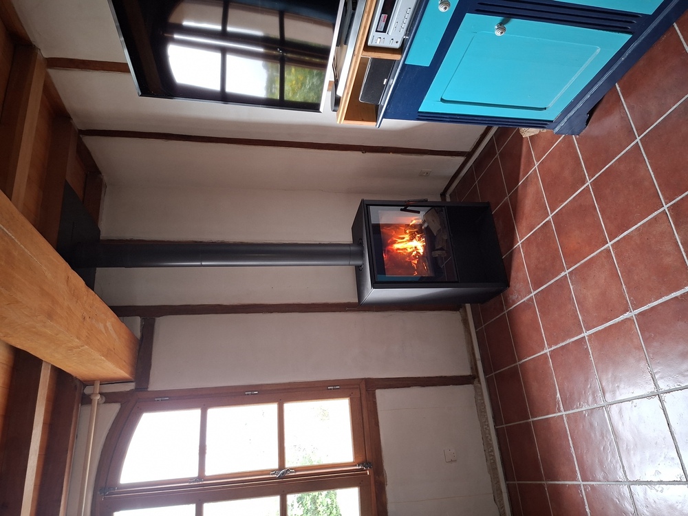 poêle à bûches HITZE LUPO M dans le Gers