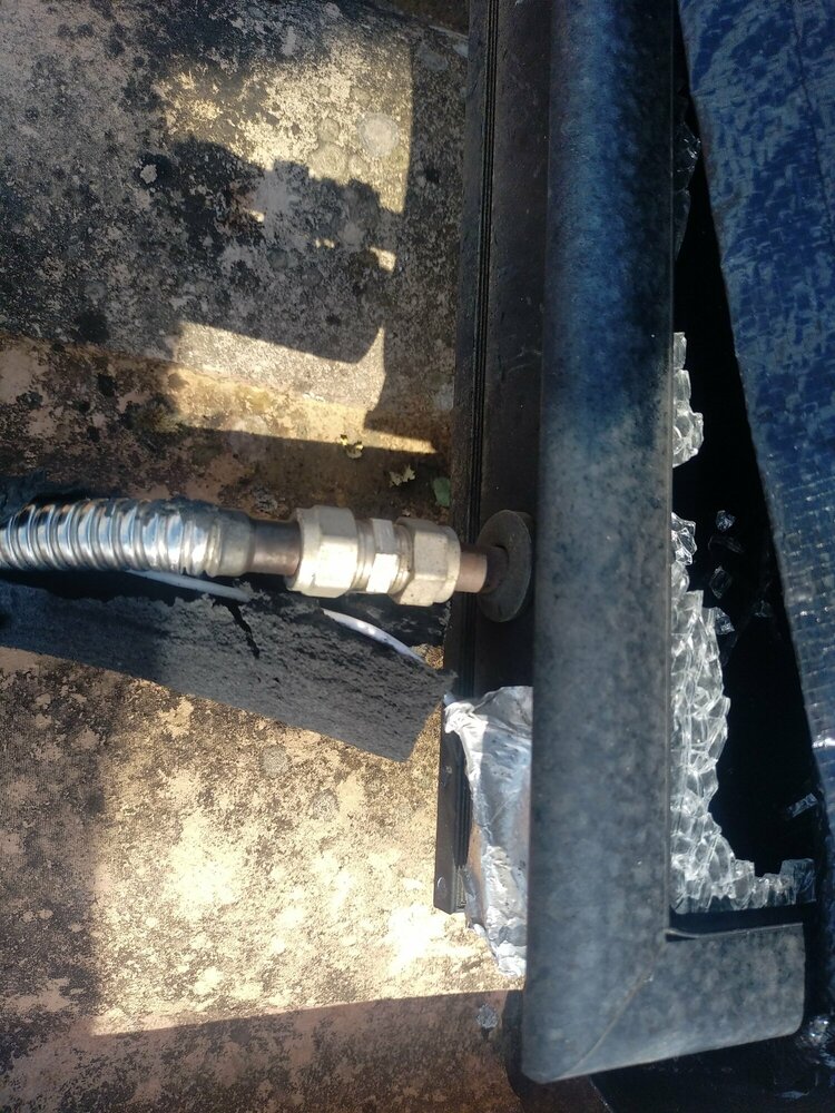 capteur solaire thermique grêlé dans le Gers (32)