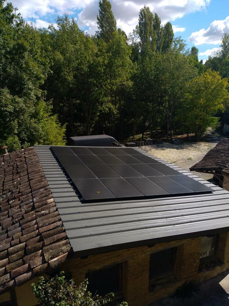 onduleur FRONIUS SYMO GEN24 avec batteries et PV point dans le Gers (32)